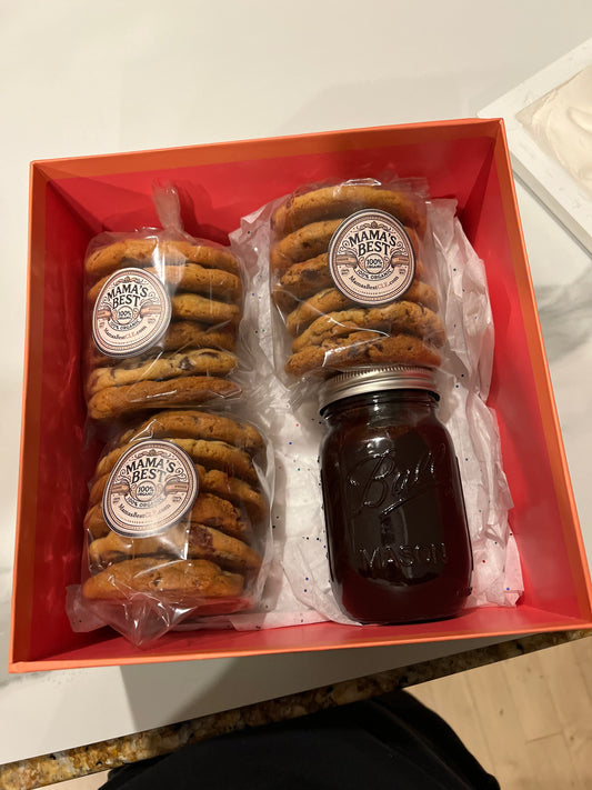 Organic Chocolate Chip Cookies and Hot Chocolate Bundle